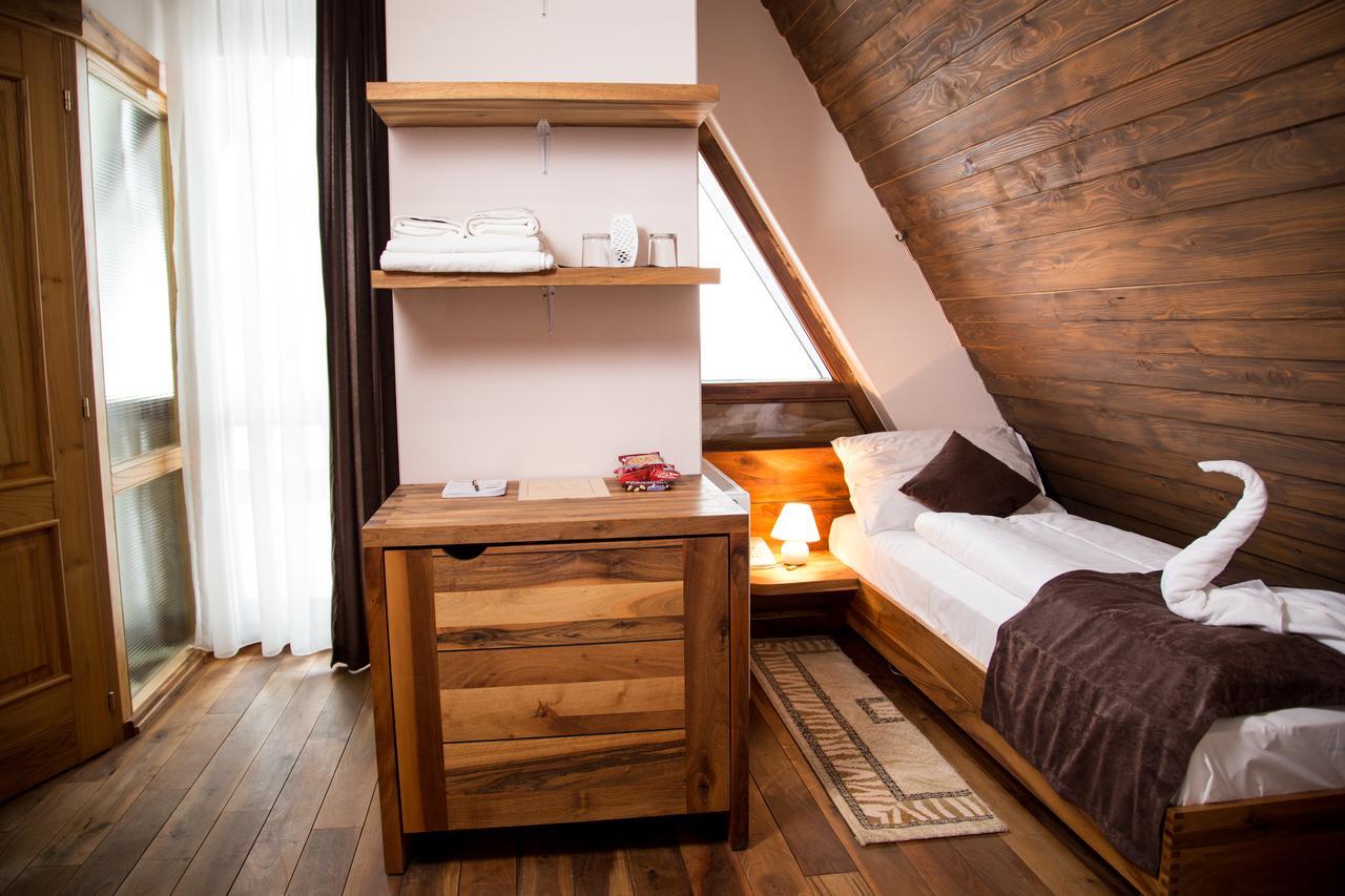 Hotel Babino Brdo Derventa Exterior foto