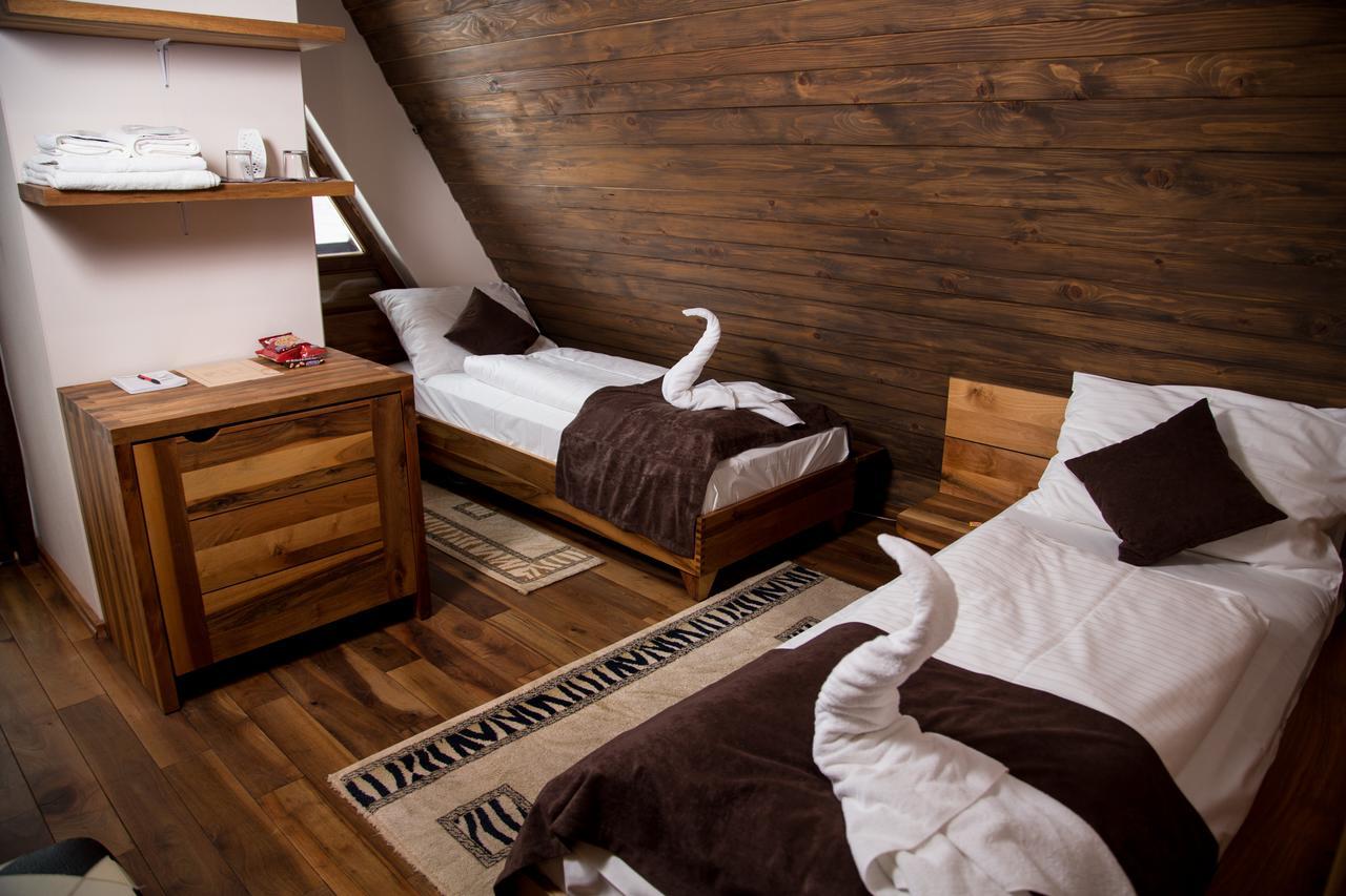 Hotel Babino Brdo Derventa Exterior foto